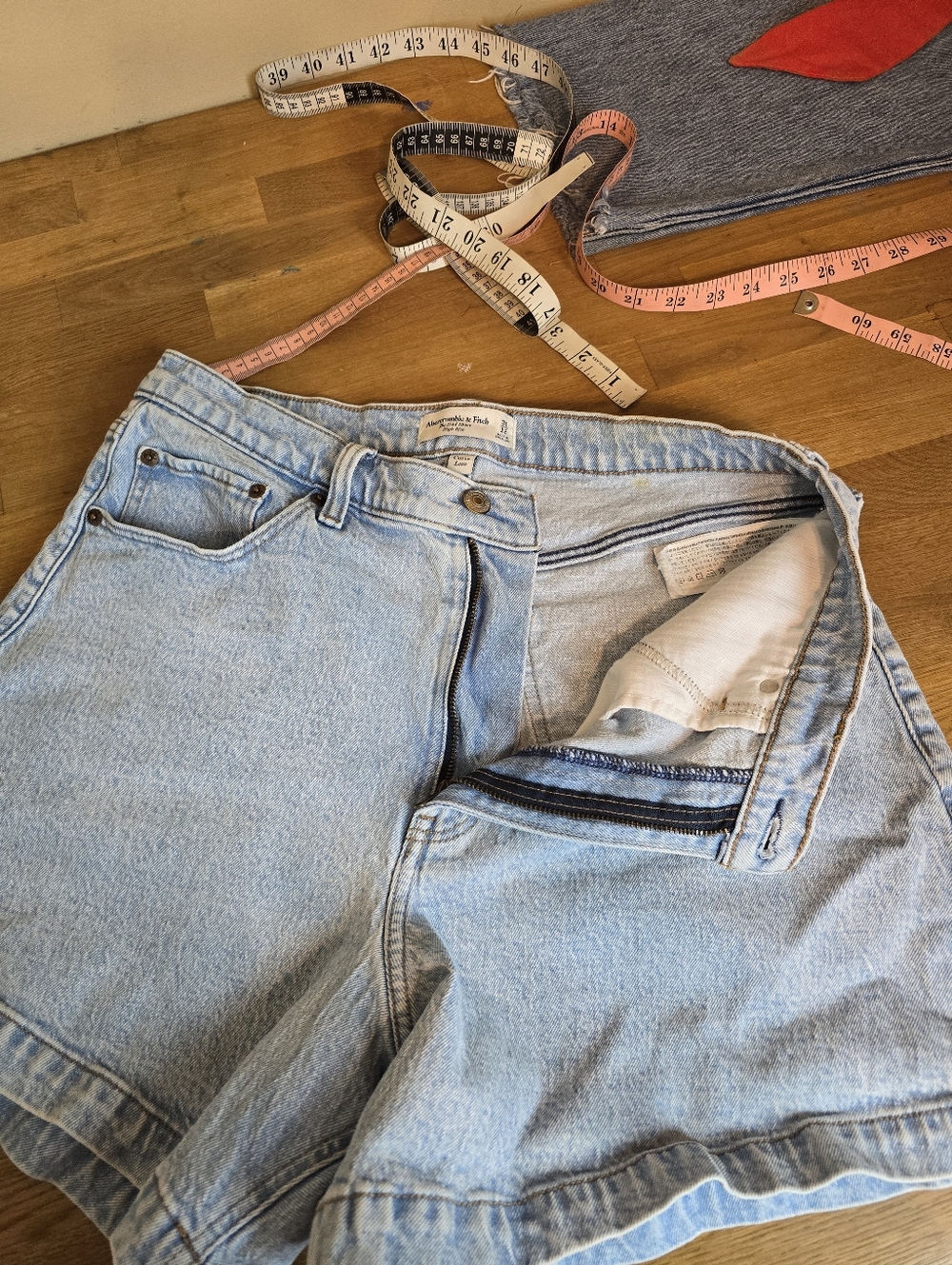 Abercrombie & Fitch Curve Love The Dad Short High Rise 31/12 - Picture 6 of 14